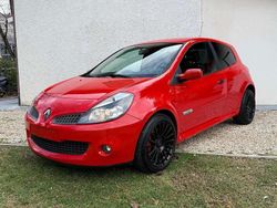 Rosso Usata 2007 Renault Clio R.S. R.S. Due volumi | 11.300 € (Ottimo prezzo)