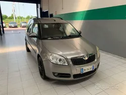 Usata 2008 Skoda Roomster Style Station wagon | 2600 € (Super prezzo)