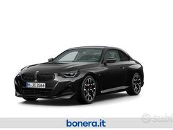 Black sapphire metallizzato Nuova 2025 BMW 220 M Sport Coupé | 53.800 € (Molto cara)