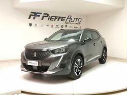 Grigio Usata 2021 Peugeot 2008 Allure SUV | 16.900 € (Buon prezzo)