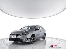 Grigio Usata 2023 Kia Ceed Sportswagon Station wagon | 14.500 € (Buon prezzo)