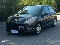 Nero Usata 2009 Peugeot 207 Due volumi | 990 € (Super prezzo)