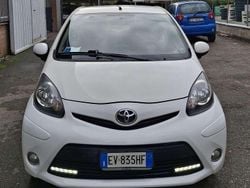 Other Usata 2014 Toyota Aygo Connect Style Due volumi | 4899 € (Ottimo prezzo)