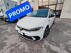 Bianco Usata 2023 VW Polo R-line Tre volumi | 18.900 € (Buon prezzo)