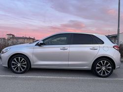 Usata 2017 Hyundai i30 Tre volumi | 10.600 € (Buon prezzo)