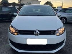 Bianco Usata 2013 VW Polo Sound Tre volumi | 5500 € (Buon prezzo)
