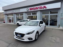 Bianco Usata 2017 Mazda 3 Exceed Tre volumi | 9900 € (Buon prezzo)