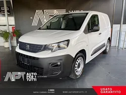Bianco Usata 2020 Peugeot Partner Premium Monovolume | 14.500 € (Buon prezzo)