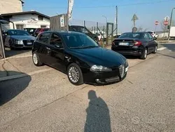 Nero Usata 2007 Alfa Romeo 147 Distinctive Due volumi | 990 € (Super prezzo)
