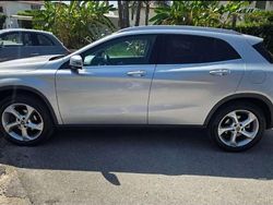 Argento Usata 2019 Mercedes GLA200 SUV | 21.500 € (Buon prezzo)