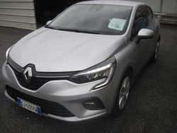 Argento Usata 2022 Renault Clio V Equilibre Tre volumi | 10.999 € (Ottimo prezzo)
