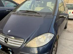 Blu/azzurro Usata 2008 Mercedes A180 Elegance Monovolume | 2800 € (Ottimo prezzo)