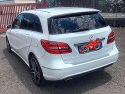 Bianco Usata 2012 Mercedes B180 Executive Monovolume | 9000 € (Buon prezzo)
