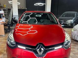 Rosso Usata 2013 Renault Clio IV Tre volumi | 6490 € (Buon prezzo)