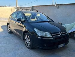 Nero Usata 2007 Citroën C4 Tre volumi | 1800 € (Buon prezzo)