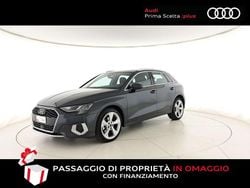 Grigio manhattan metallizzato Usata 2022 Audi A3 Advanced Tre volumi | 24.200 € (Buon prezzo)