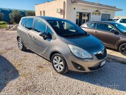 Marrone Usata 2011 Opel Meriva Monovolume | 4900 € (Buon prezzo)