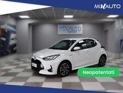 Bianco Usata 2021 Toyota Yaris Hybrid Trend Tre volumi | 16.900 € (Buon prezzo)