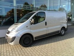 Argento Usata 2014 Opel Vivaro Monovolume | 6900 € (Super prezzo)