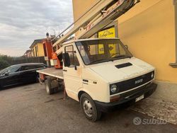 Bianco Usata 1992 Iveco Daily Tre volumi | 6500 €