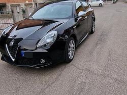 Usata 2018 Alfa Romeo Giulietta Tre volumi | 11.500 € (Cara)
