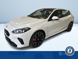 Bianco Nuova 2025 BMW 118 M Sport Due volumi | 44.200 €
