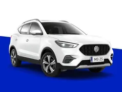 Bianco Nuova 2025 MG ZS Luxury Tre volumi | 18.590 € (Buon prezzo)