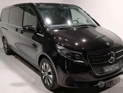 Nero Nuova 2024 Mercedes V250 Avantgarde Monovolume | 72.900 € (Buon prezzo)