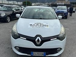 Bianco Usata 2013 Renault Clio IV Tre volumi | 4499 € (Buon prezzo)