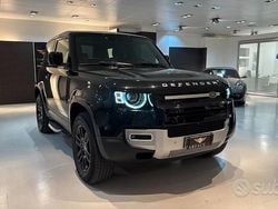 Nero Usata 2023 Land Rover Defender SUV | 66.500 € (Molto cara)