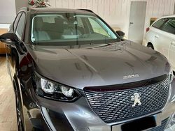 Grigio Usata 2022 Peugeot 2008 SUV | 18.500 € (Cara)