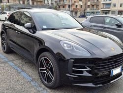 Nero Usata 2019 Porsche Macan SUV | 45.000 € (Buon prezzo)