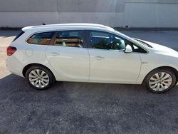 Bianco Usata 2015 Opel Astra Business Station wagon | 6800 € (Ottimo prezzo)