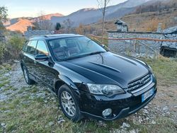 Nero Usata 2004 Subaru Outback SUV | 7000 €