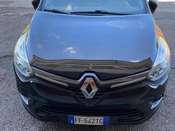 Nero Usata 2016 Renault Clio IV Tre volumi | 8200 € (Buon prezzo)