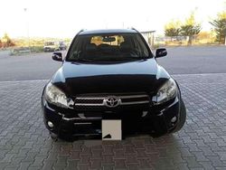 Nero Usata 2007 Toyota RAV4 Luxury SUV | 6200 € (Molto cara)
