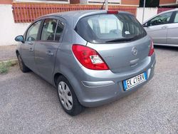 Argento Usata 2011 Opel Corsa Club Tre volumi | 4500 € (Buon prezzo)