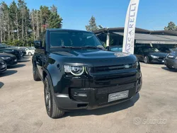 Nero Usata 2022 Land Rover Defender SE SUV | 57.500 € (Super prezzo)