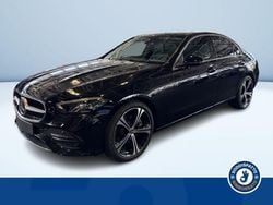 Nero Nuova 2025 Mercedes C220 Advanced Tre volumi | 49.000 € (Ottimo prezzo)