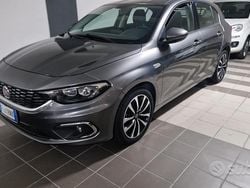 Grigio Usata 2017 Fiat Tipo Lounge Tre volumi | 8500 € (Cara)
