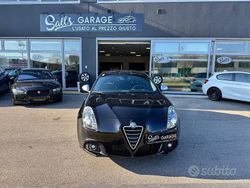 Nero Usata 2013 Alfa Romeo Giulietta Tre volumi | 7500 € (Buon prezzo)