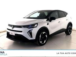 Bianco Nuova 2025 Renault Captur Techno SUV | 21.600 € (Buon prezzo)