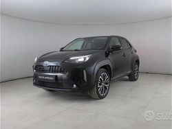 Nero Usata 2021 Toyota Yaris Cross Lounge SUV | 23.900 € (Buon prezzo)