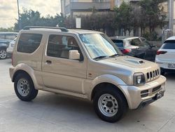Marrone Usata 2010 Suzuki Jimny SUV | 12.500 € (Ottimo prezzo)