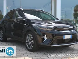 Nero Usata 2022 Kia Stonic Style SUV | 14.800 € (Buon prezzo)