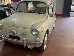 Beige Usata 1964 Fiat 600 Due volumi | 6900 €