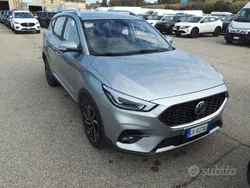 Argento Usata 2024 MG ZS Luxury Tre volumi | 14.490 € (Ottimo prezzo)