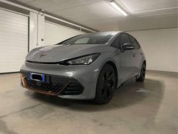 Grigio Usata 2023 Cupra Born Due volumi | 20.800 € (Buon prezzo)