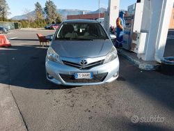 Blu Usata 2013 Toyota Yaris Tre volumi | 5700 € (Cara)