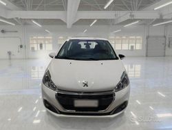Bianco Usata 2019 Peugeot 208 S Due volumi | 11.800 € (Buon prezzo)